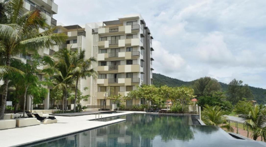 Ferienwohnung By The Sea Batu Feringgi Exterior foto